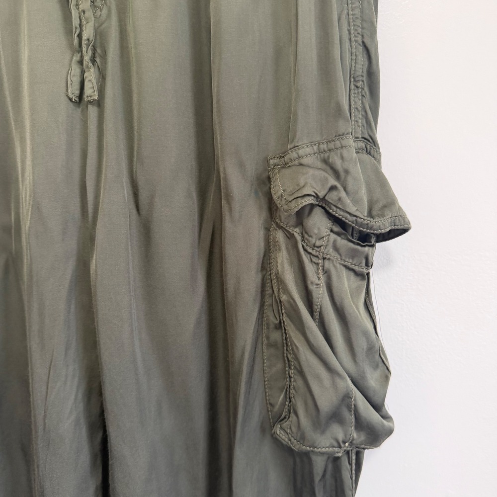 Aerie Olive Green 100% Viscose Wide Leg Cargo Pants Size Medium Drawstring - Picture 4 of 9